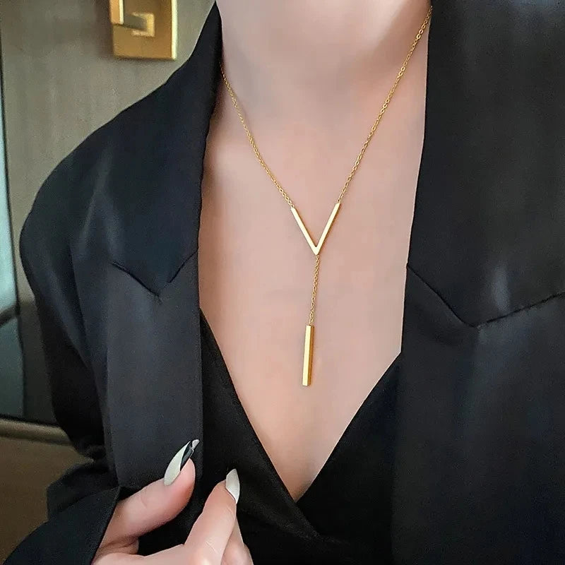 V Shape Stick Pendant Necklace for Women